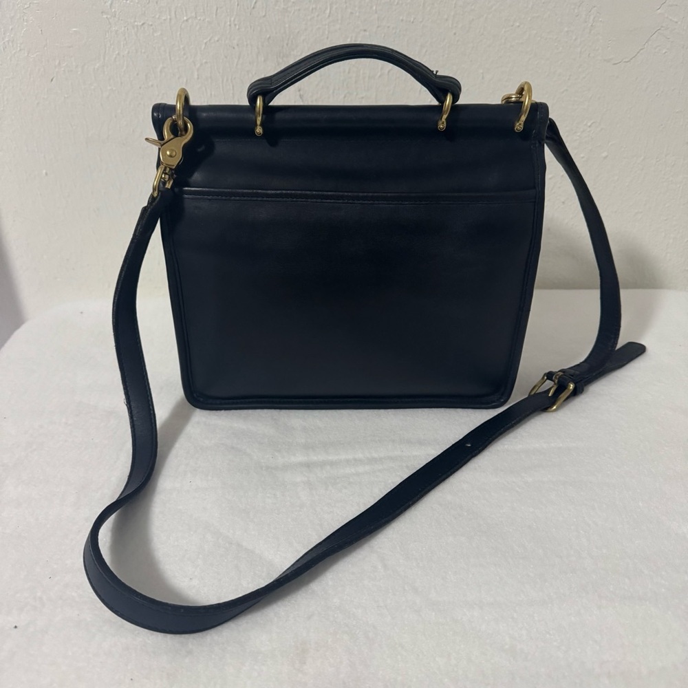 Coach Willis Authentic Vintage 9927 Dark Navy Blue Purse Crossbody EUC - Picture 4 of 12
